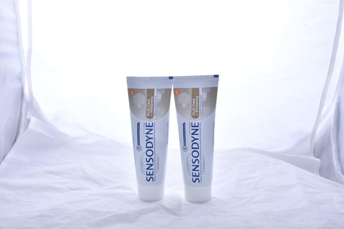 Restorative cream with botanical extracts